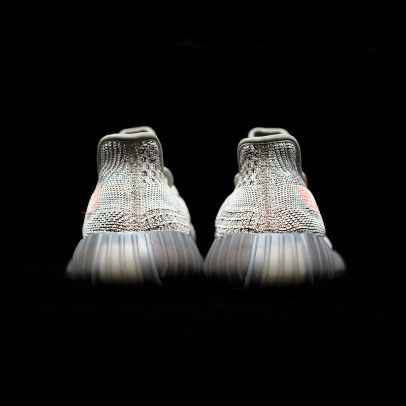 GLM - Yzy 350 Yzy Volcanic Ash Sneaker