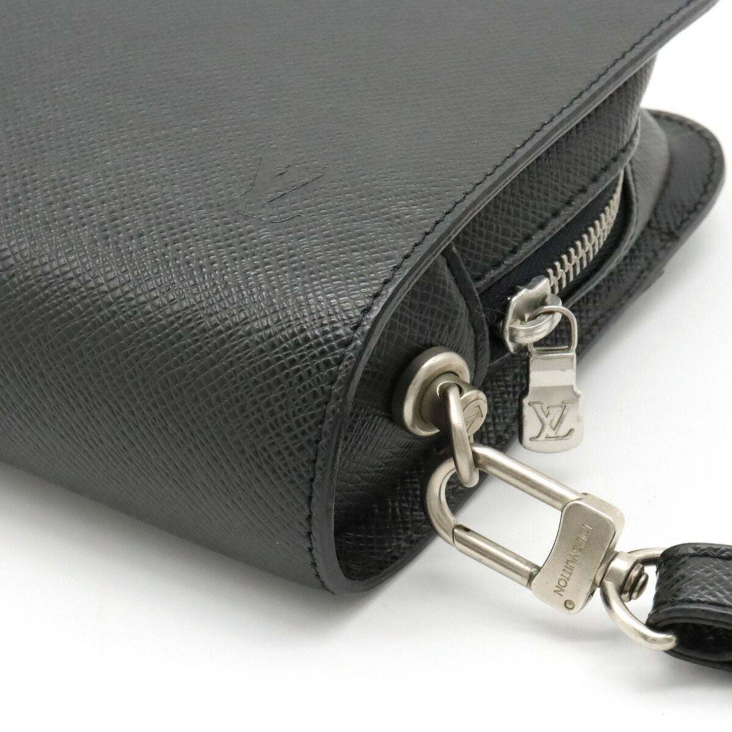 Louis Vuitton  Leather Clutch Bag ()