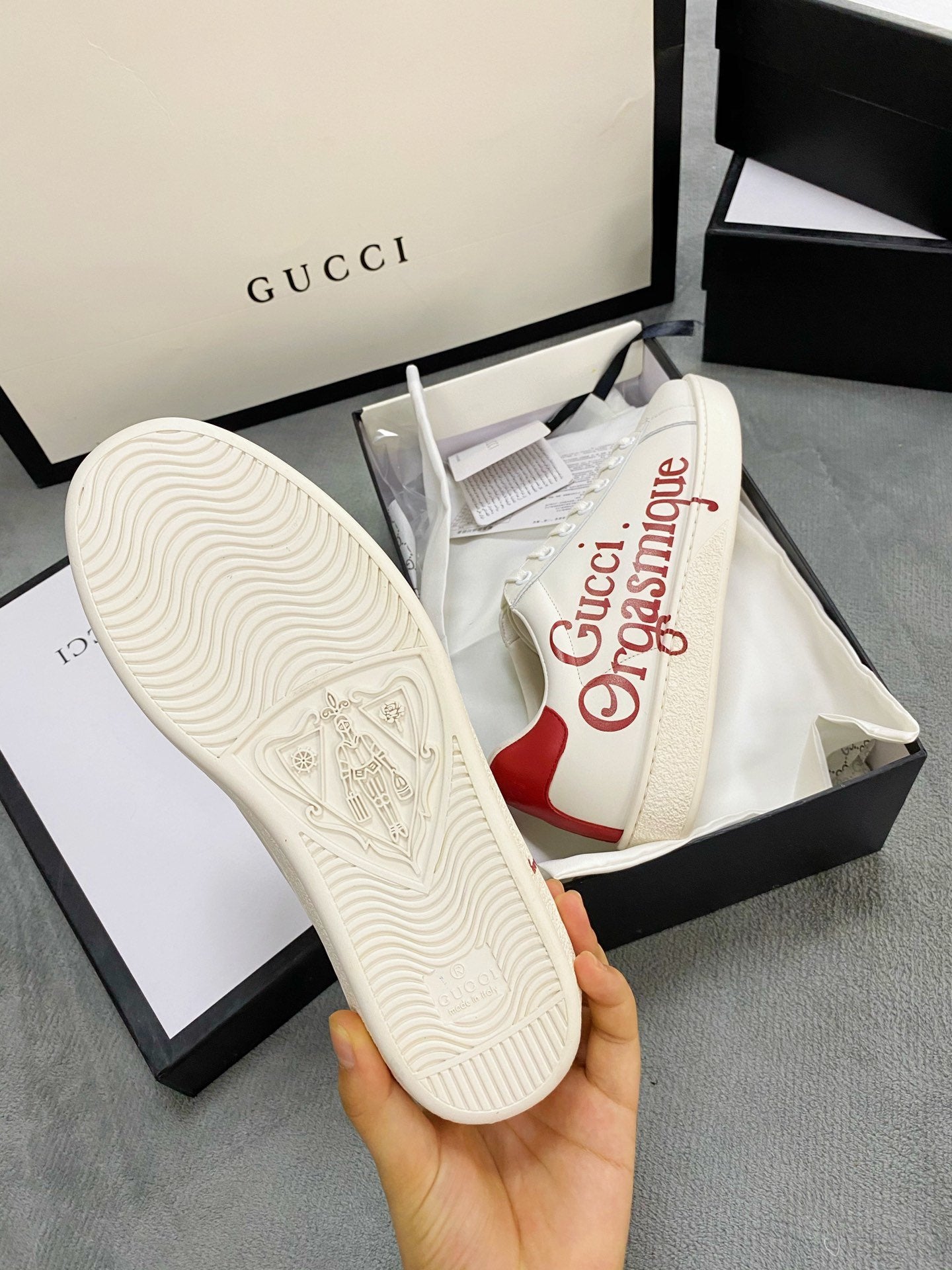 GLM-GCI Orgasmigue  Ace neaker 073