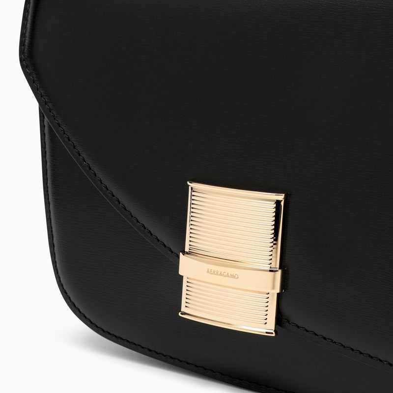 Ferragamo Fiamma S Shoulder Bag Black Women