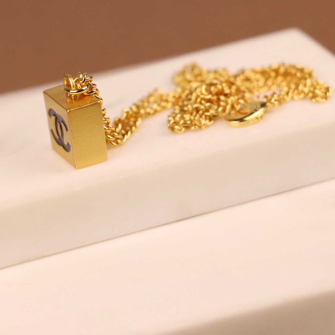 GLM - Top Quality Necklace CHL038