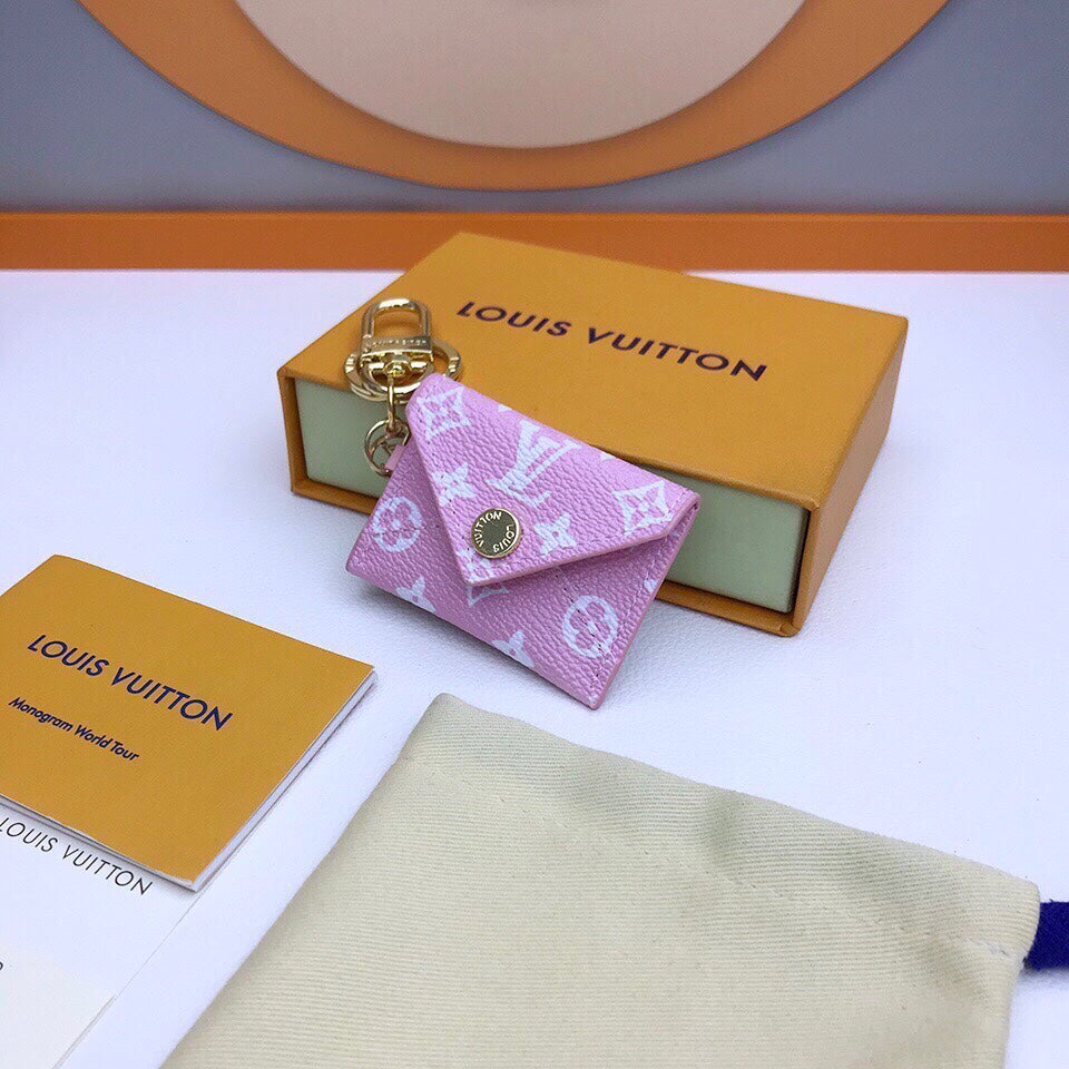 GLM -Top Quality Keychains LUV 068