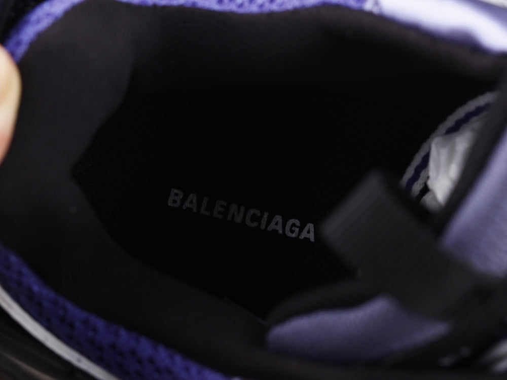 GLM - Bla Track Three Generations Sneaker