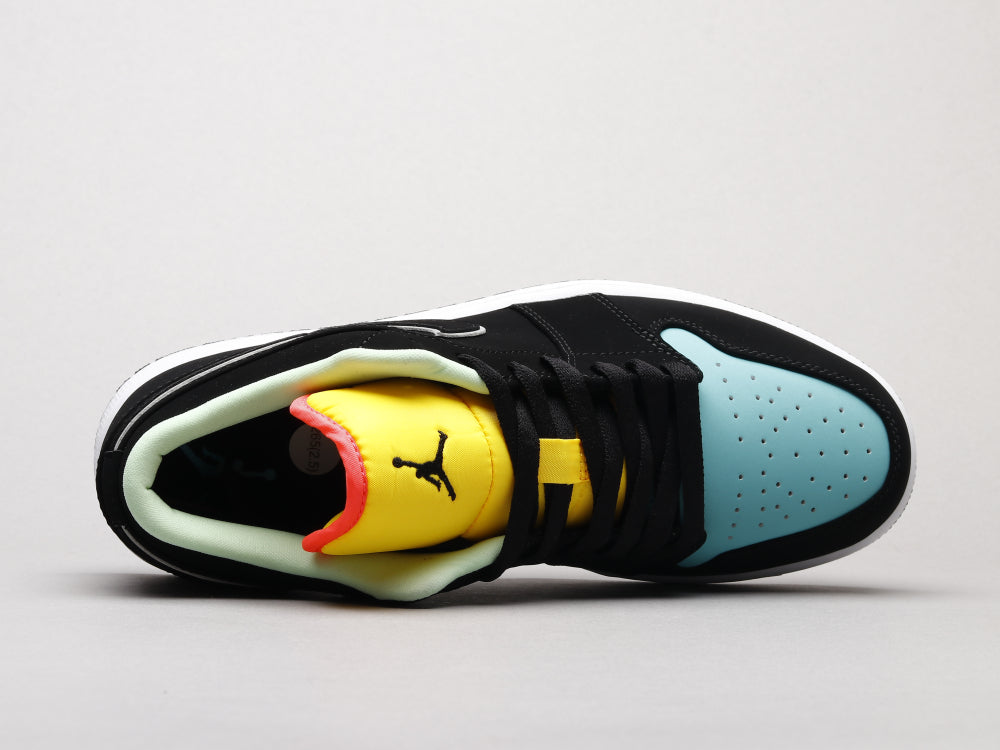 GLM - AJ1 Black, blue and yellow stitching