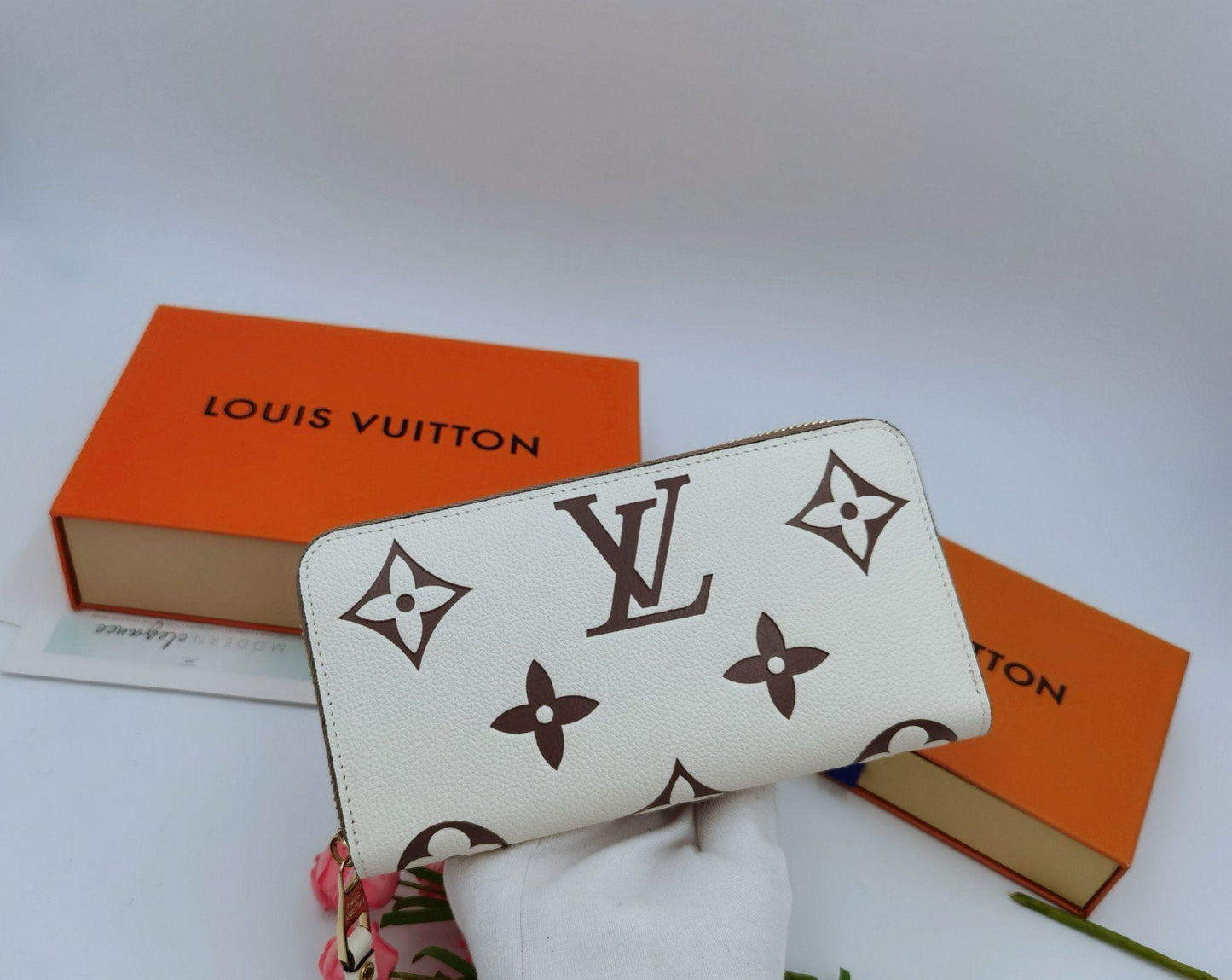 GLM - Top Quality Wallet LUV 002
