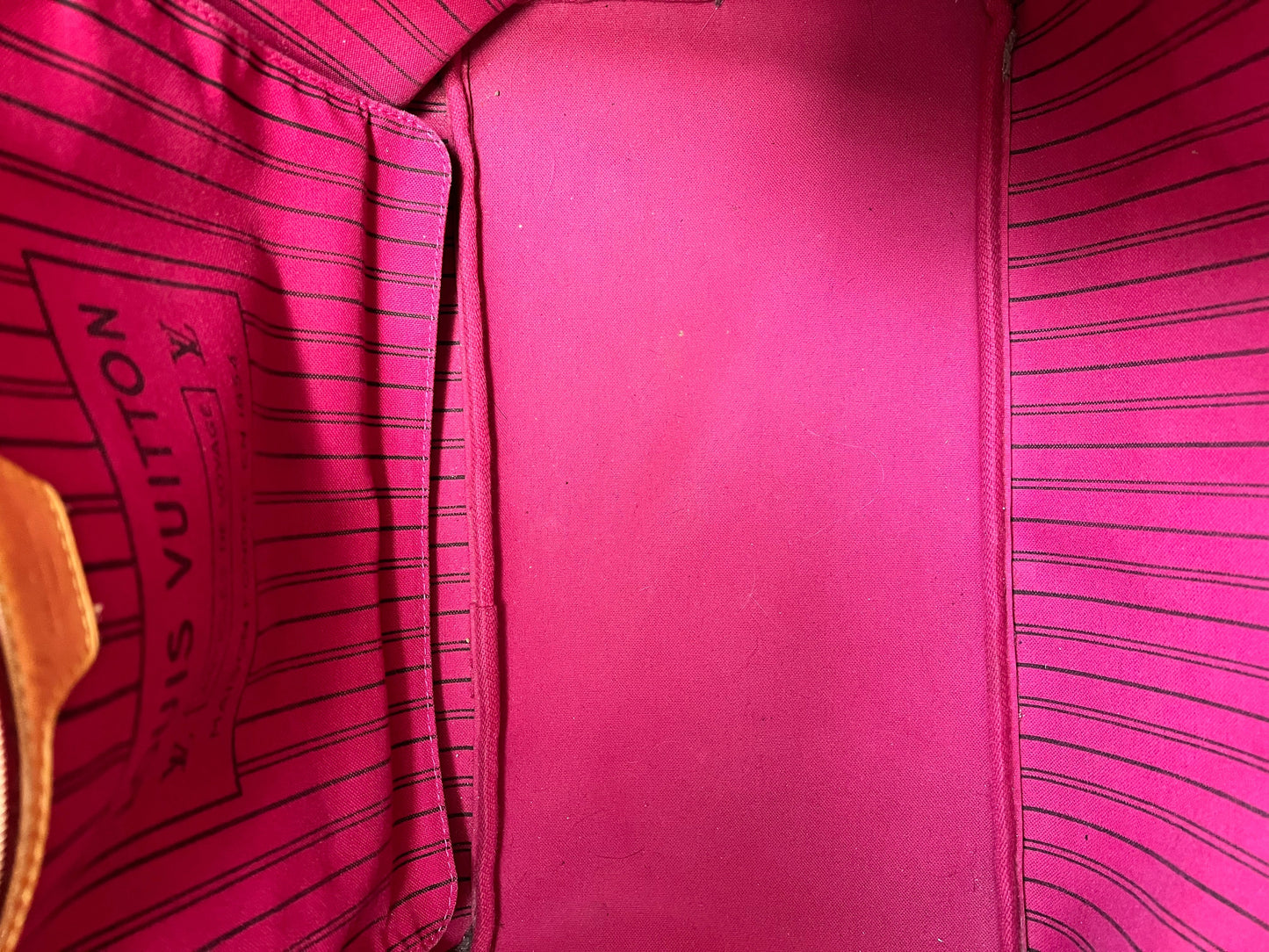 Louis Vuitton Neverfull GM Monogram Pivoine Interior (RRP £1,460)