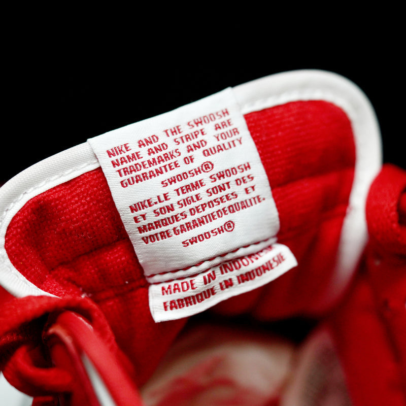 GLM - NKE White Red University Red