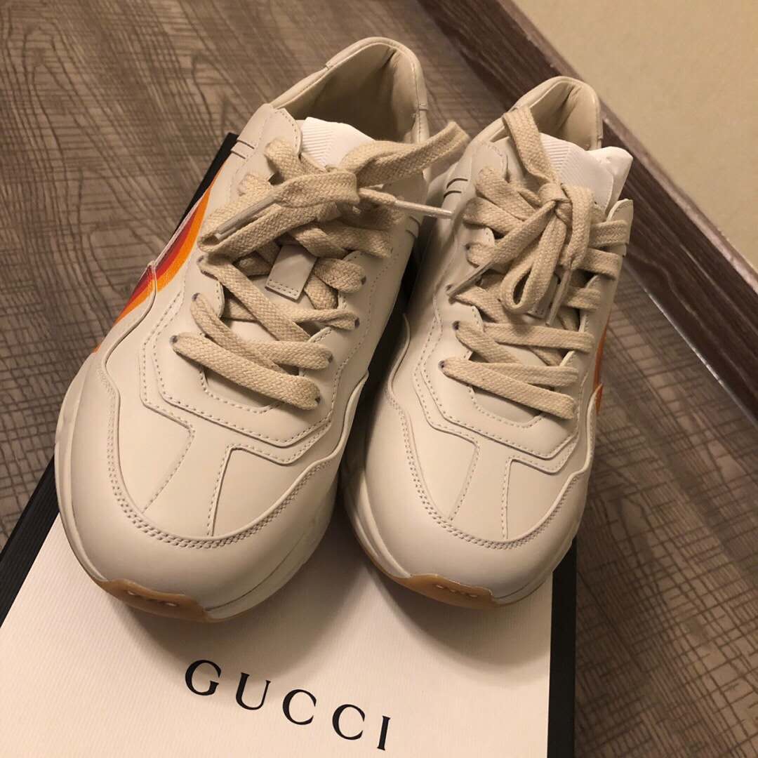 GLM-GCI  Ivory Leather Rhyton Square Logo Sneaker 048