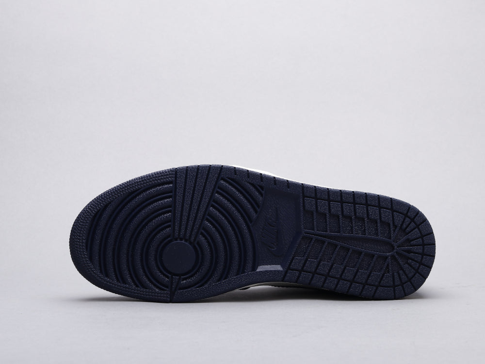 GLM - AJ1 Obsidian