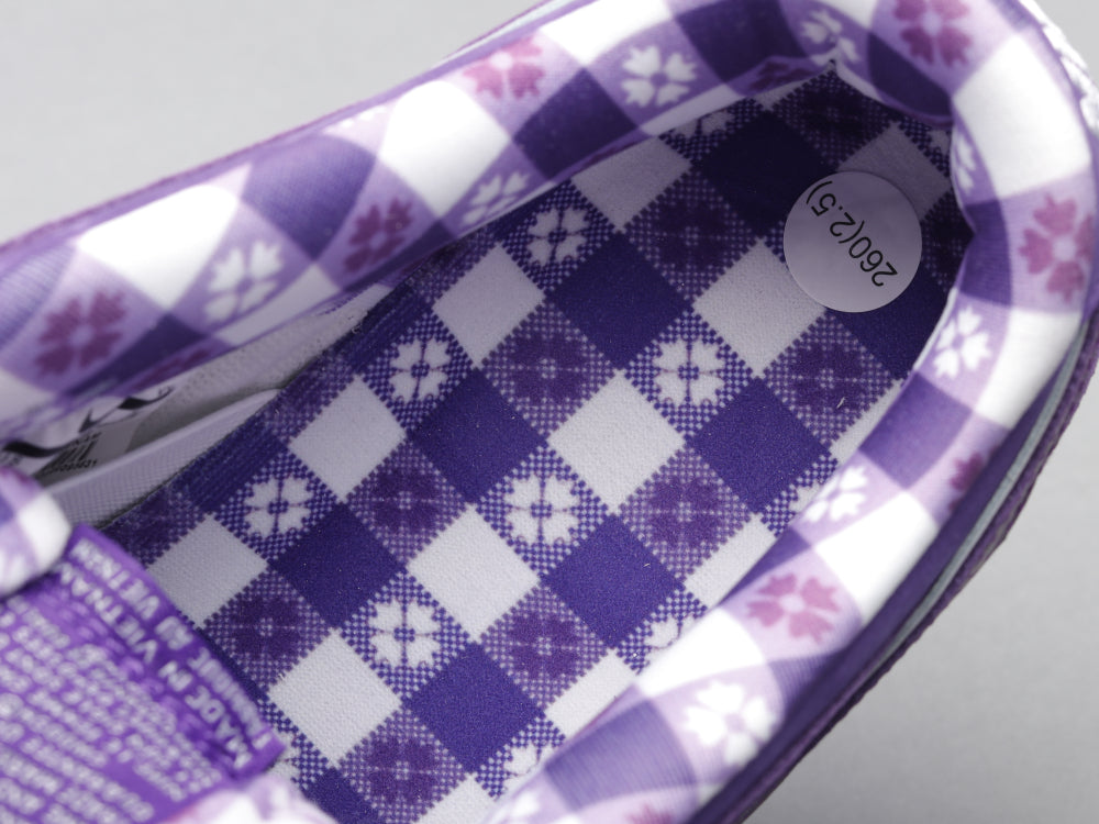 GLM - Concepts Purple Lobster
