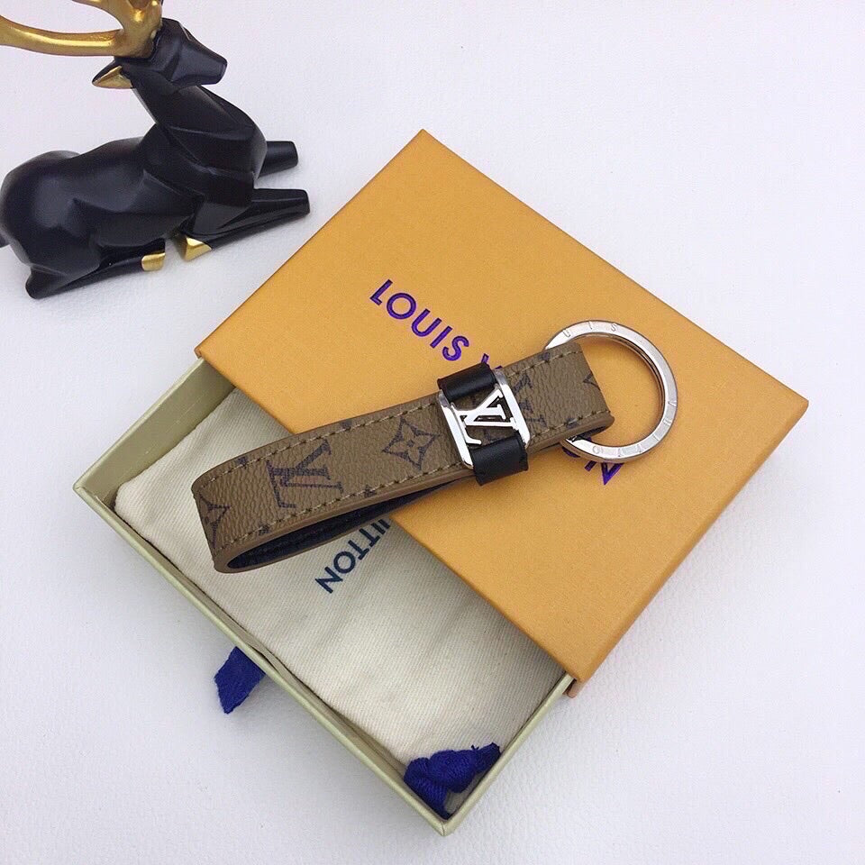 GLM - Top Quality Keychains LUV 001