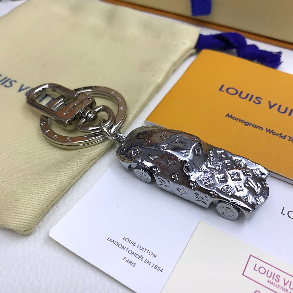 GLM - Top Quality Keychains LUV 042