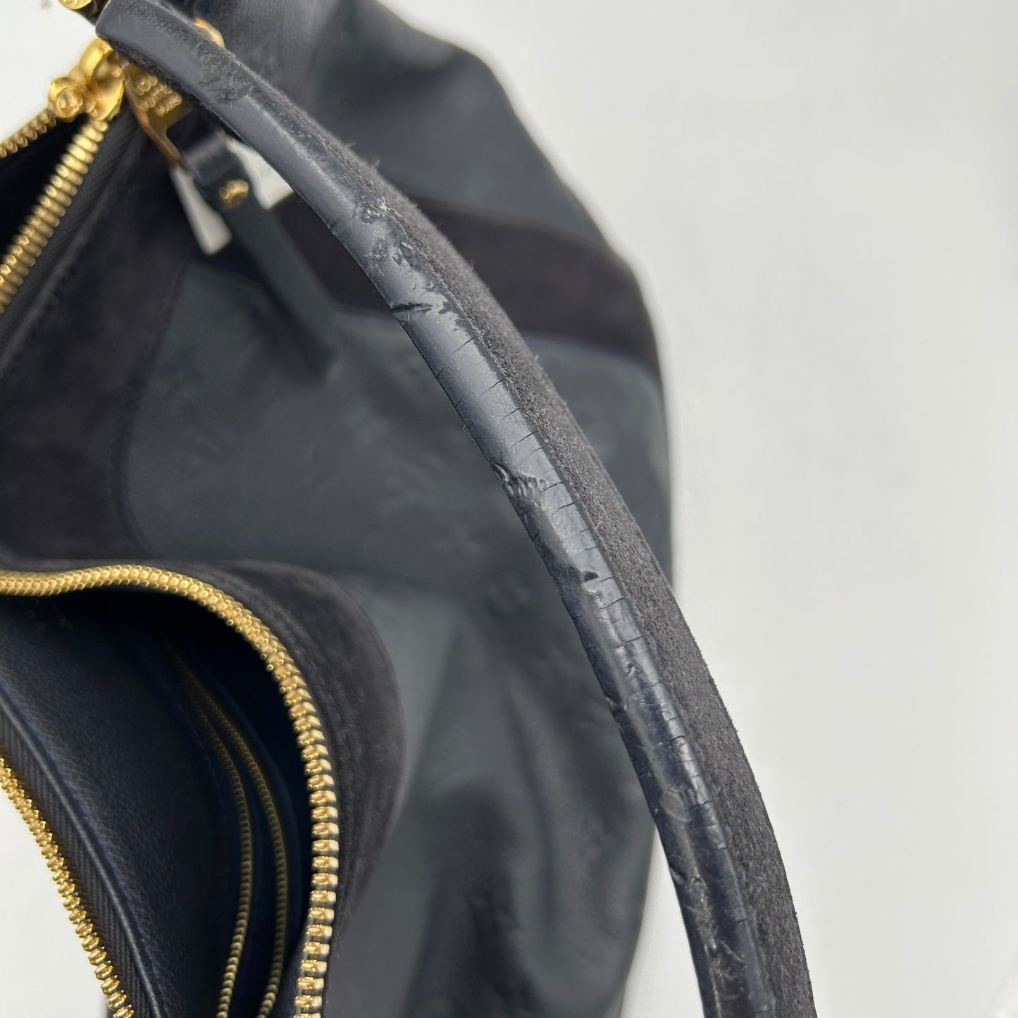 Louis Vuitton Oda Empreinte YVEAE610