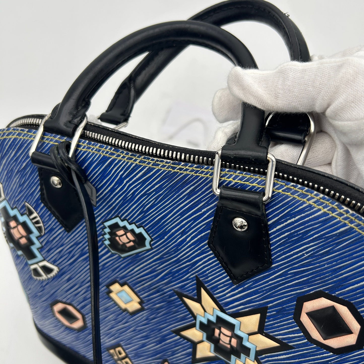LOUIS VUITTON Epi Azteque Alma BB Denim Light LA15054