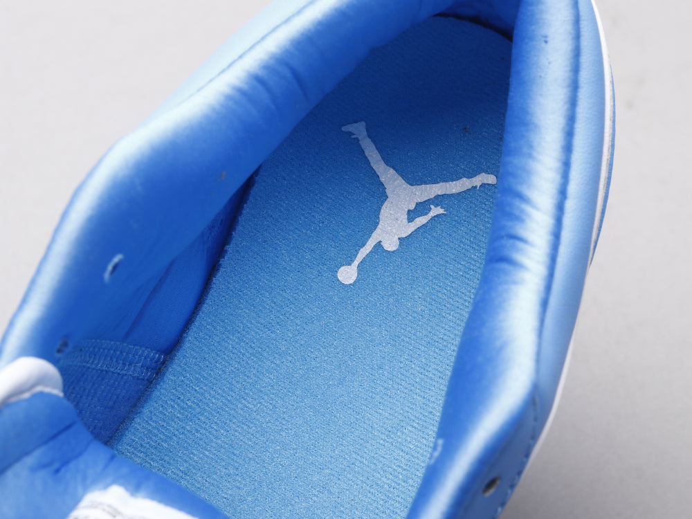 GLM - AJ1 North Carolina Blue