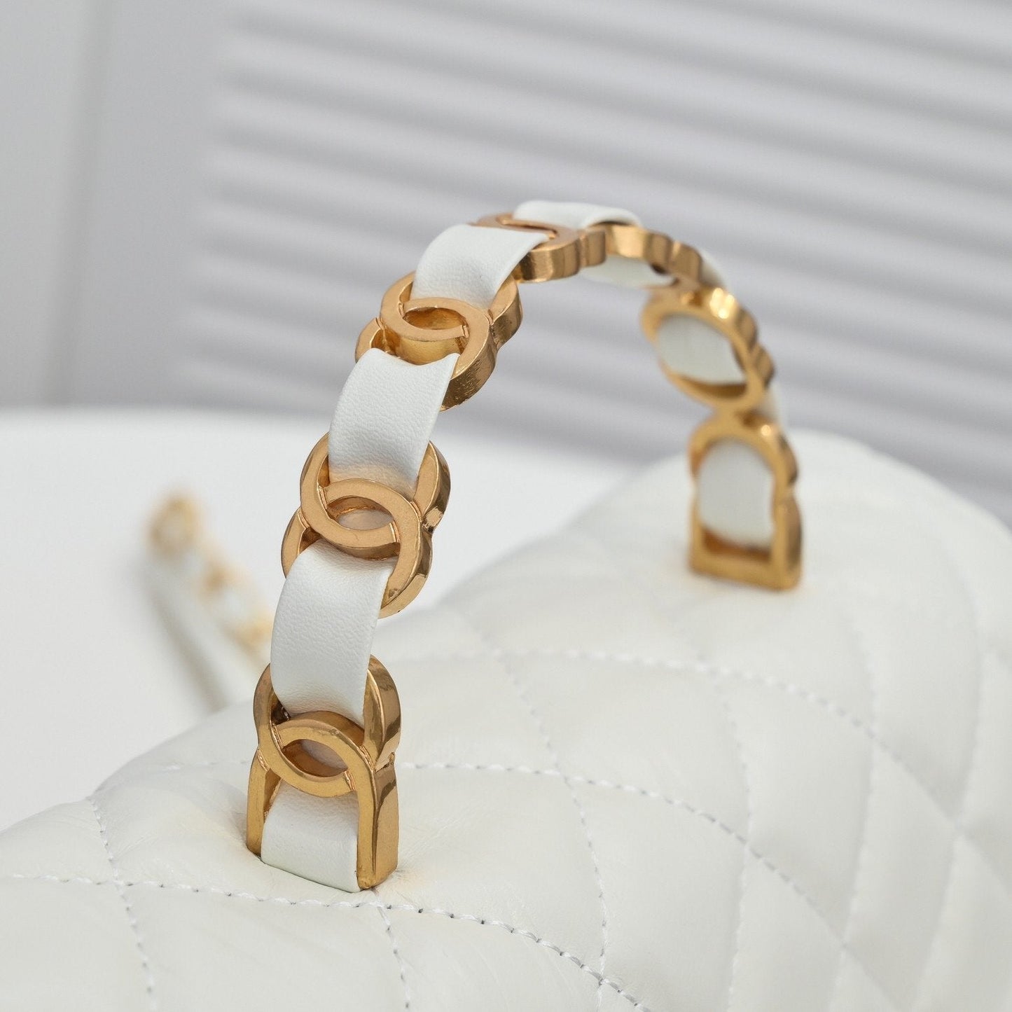 Designer bags by Chanel 084
