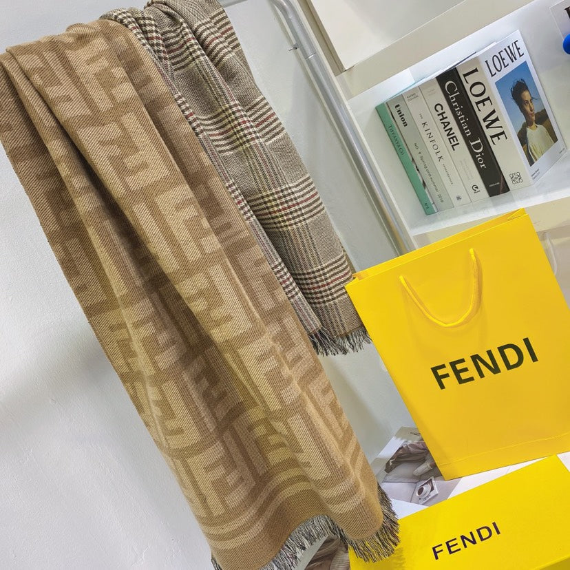 Top Quality FEI  Scarf 019