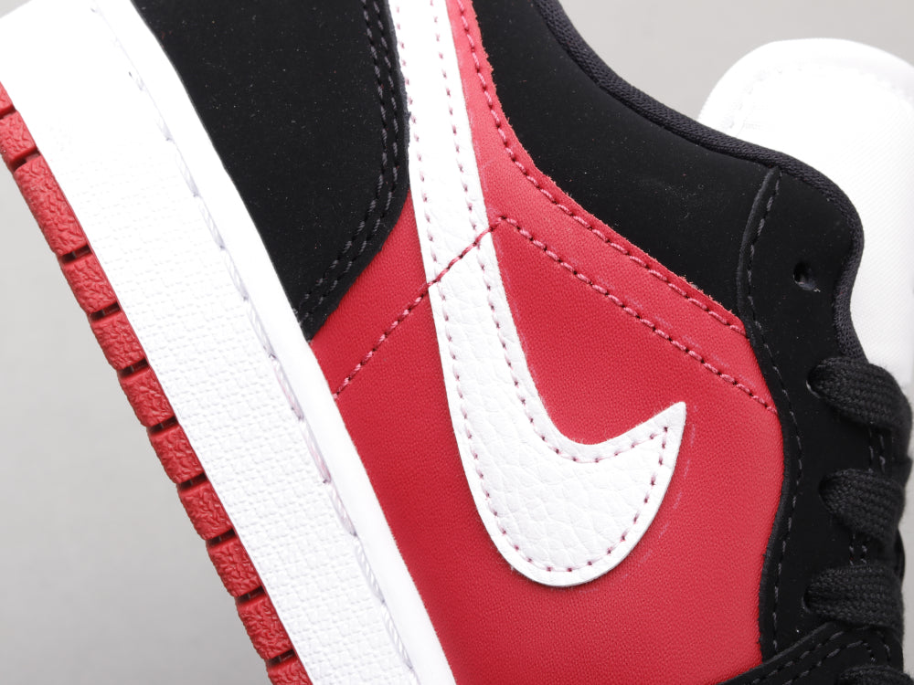 GLM - AJ1 Chicago black and white red