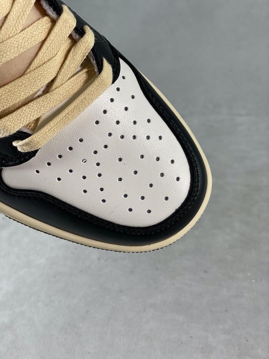Designer Travis Scott Ãƒâ€” Air Jordan 1 Low OG Ã¢â‚¬Å“Reverse M CQ4277 105