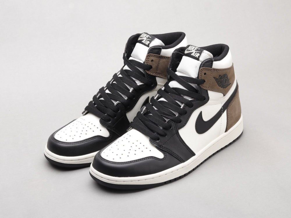 GLM - AJ1 Small Barb Black GLMcha