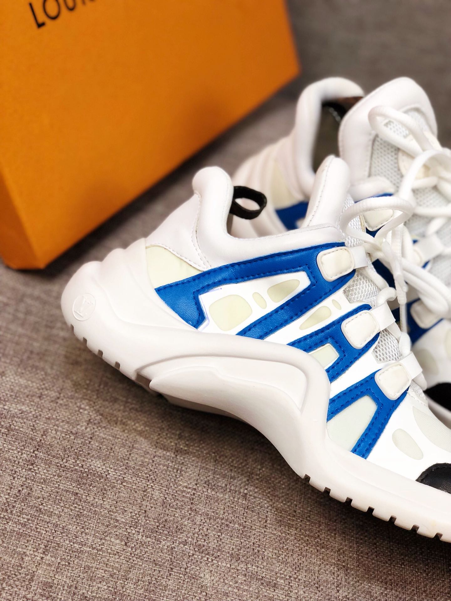 GLM - LUV Archlight Blue White Black Sneaker