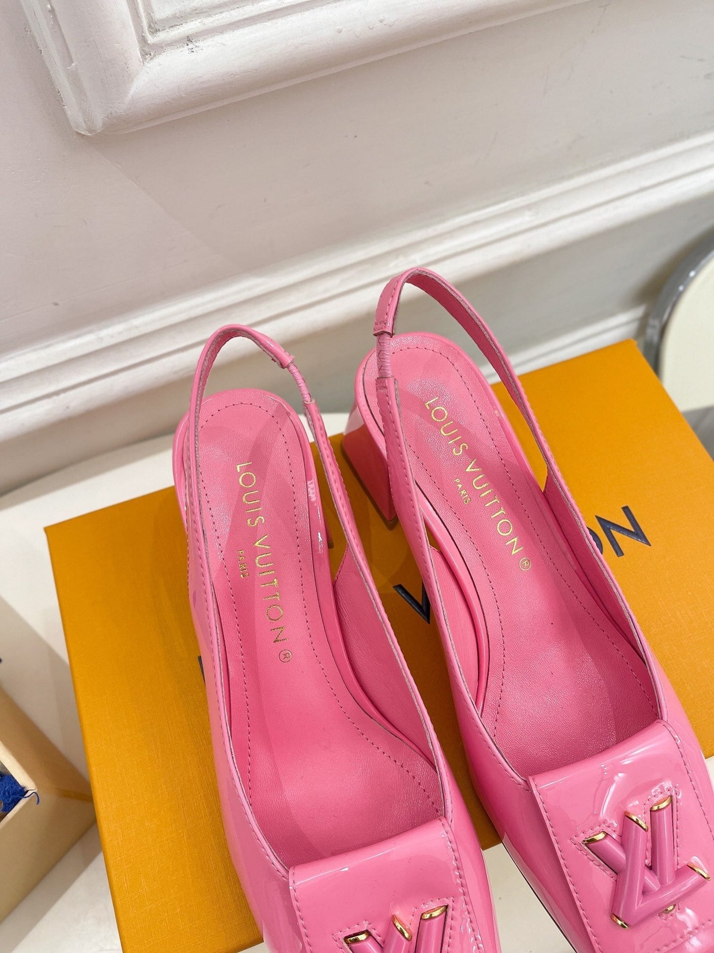 Top Quality LUV High Heel Shoes 029