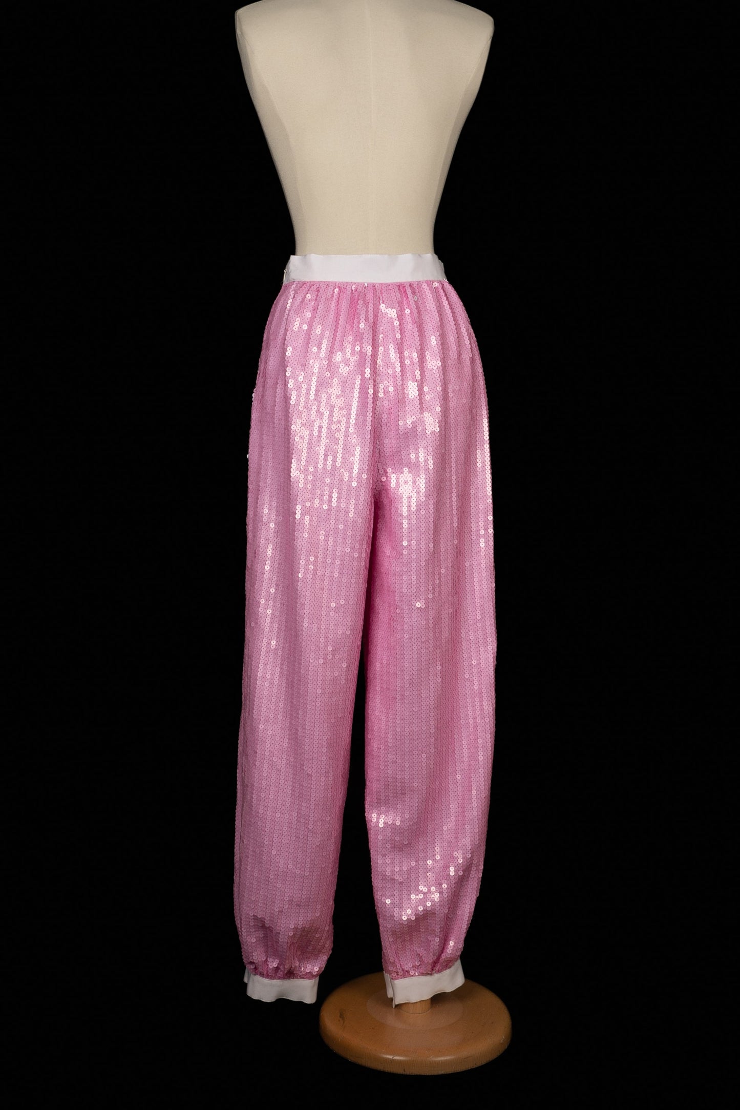 Pantalon rose Chanel