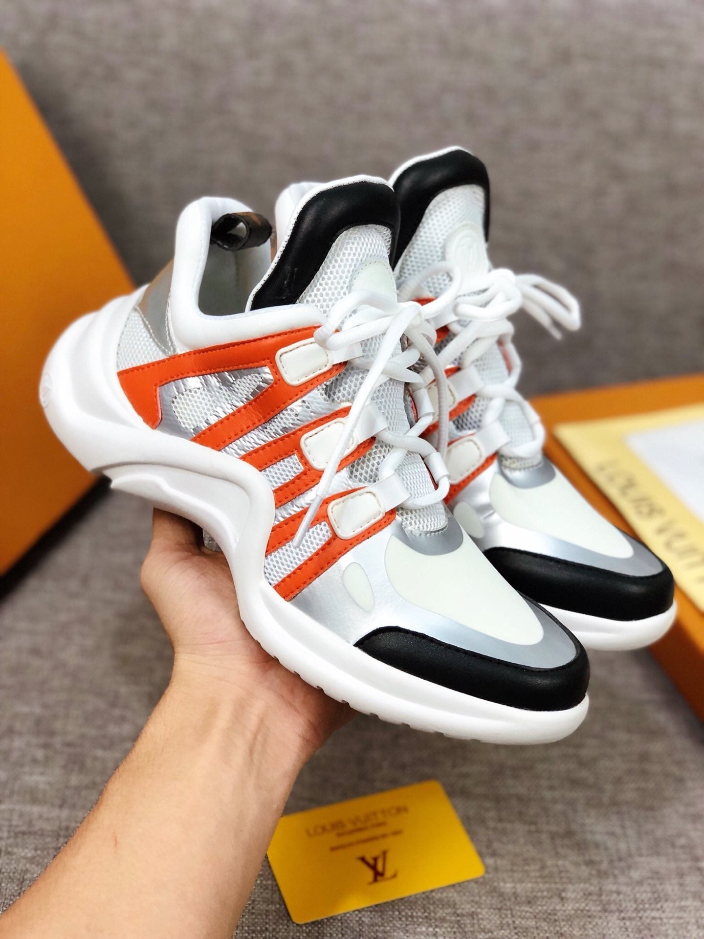 GLM - LUV Archlight White Black Orange Sneaker
