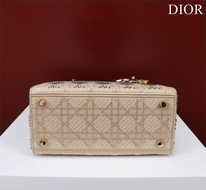 Glami - GLAMIr Bags - 2017