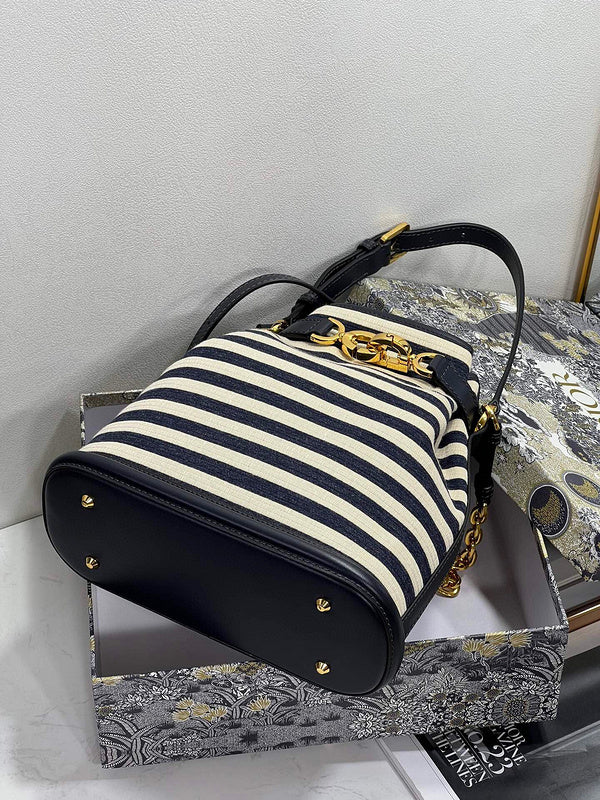 GLM - Dir Bags - 097