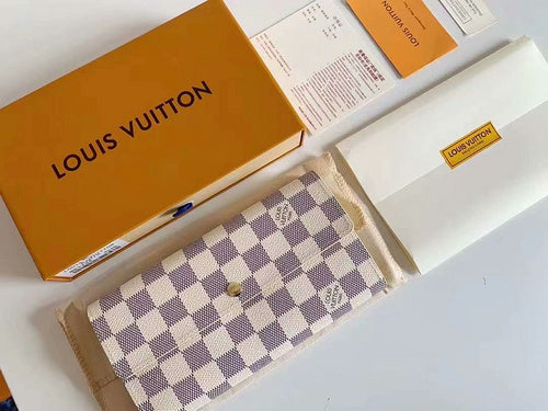 GLM - Top Quality Wallet LUV 138