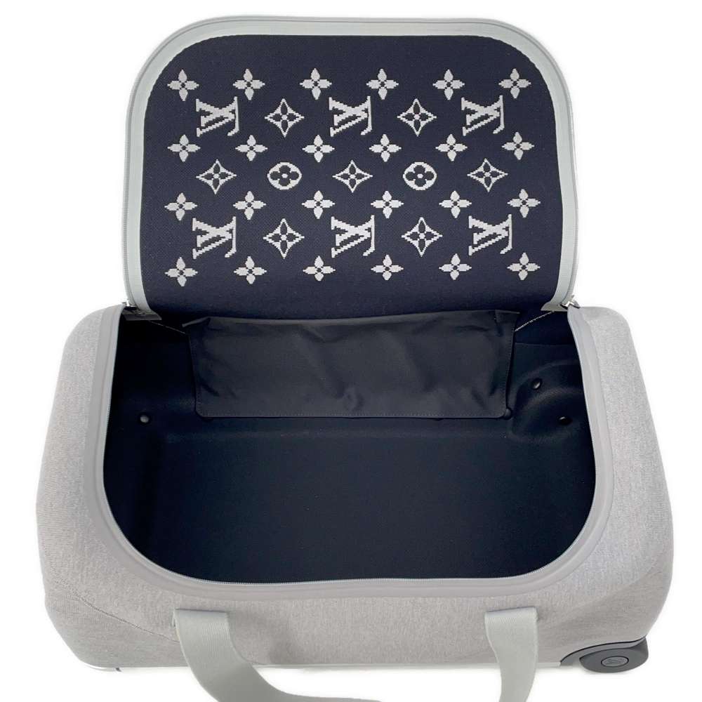 LOUIS VUITTON Horizon software GrisM20129 Monogramãƒ»Jacquard Knit Size 2R55