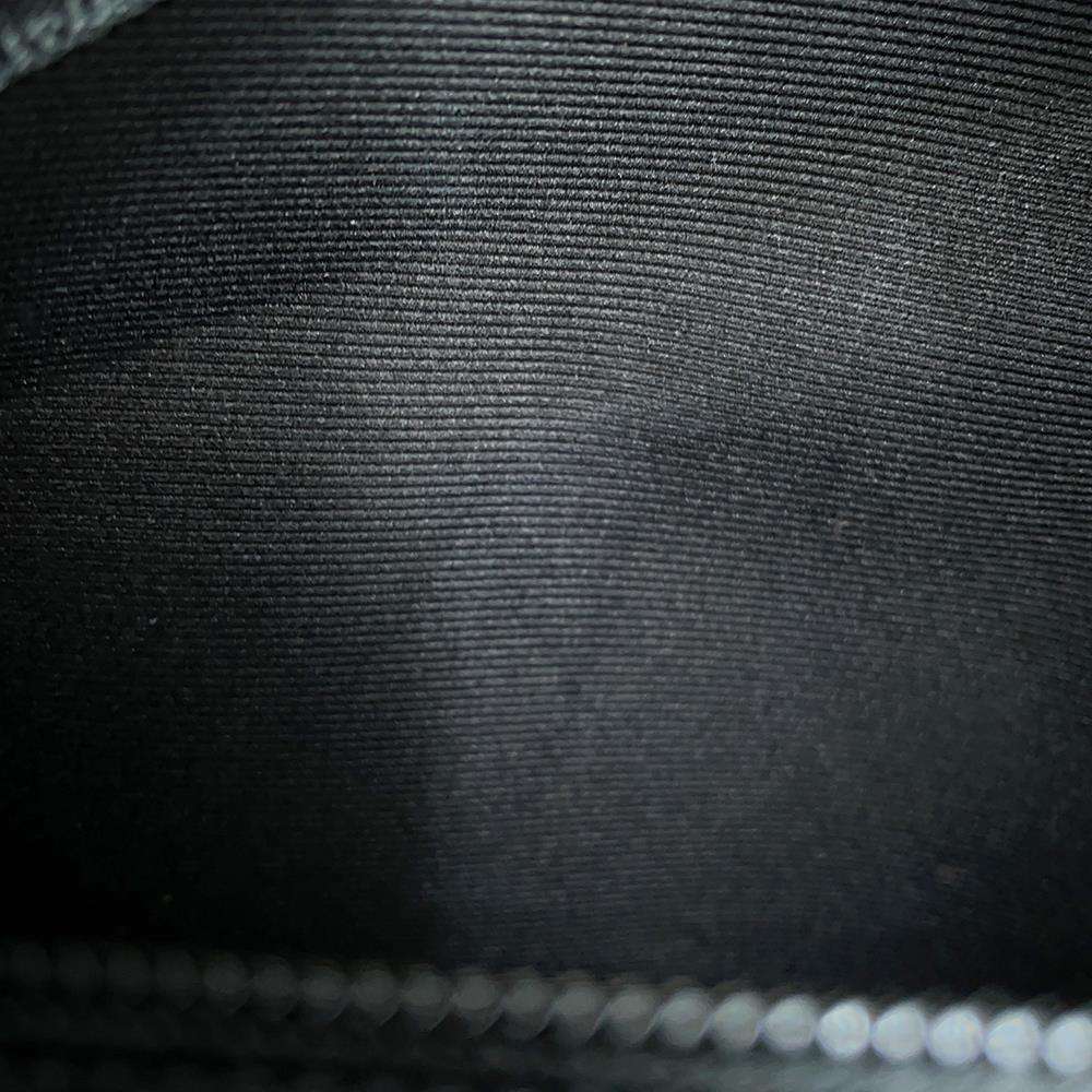 LOUIS VUITTON Horizon software GrisM20129 Monogramãƒ»Jacquard Knit Size 2R55
