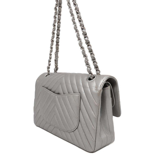 CHANEL Matelasse V Stitch ChainShoulder SilverA01112 Caviar Leather