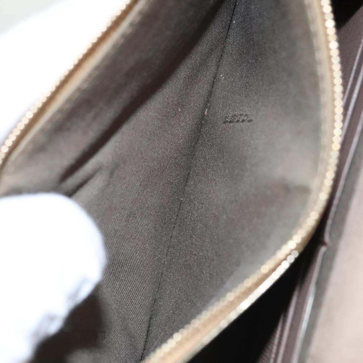 FENDI Shoulder Bag Leather Gold 100718