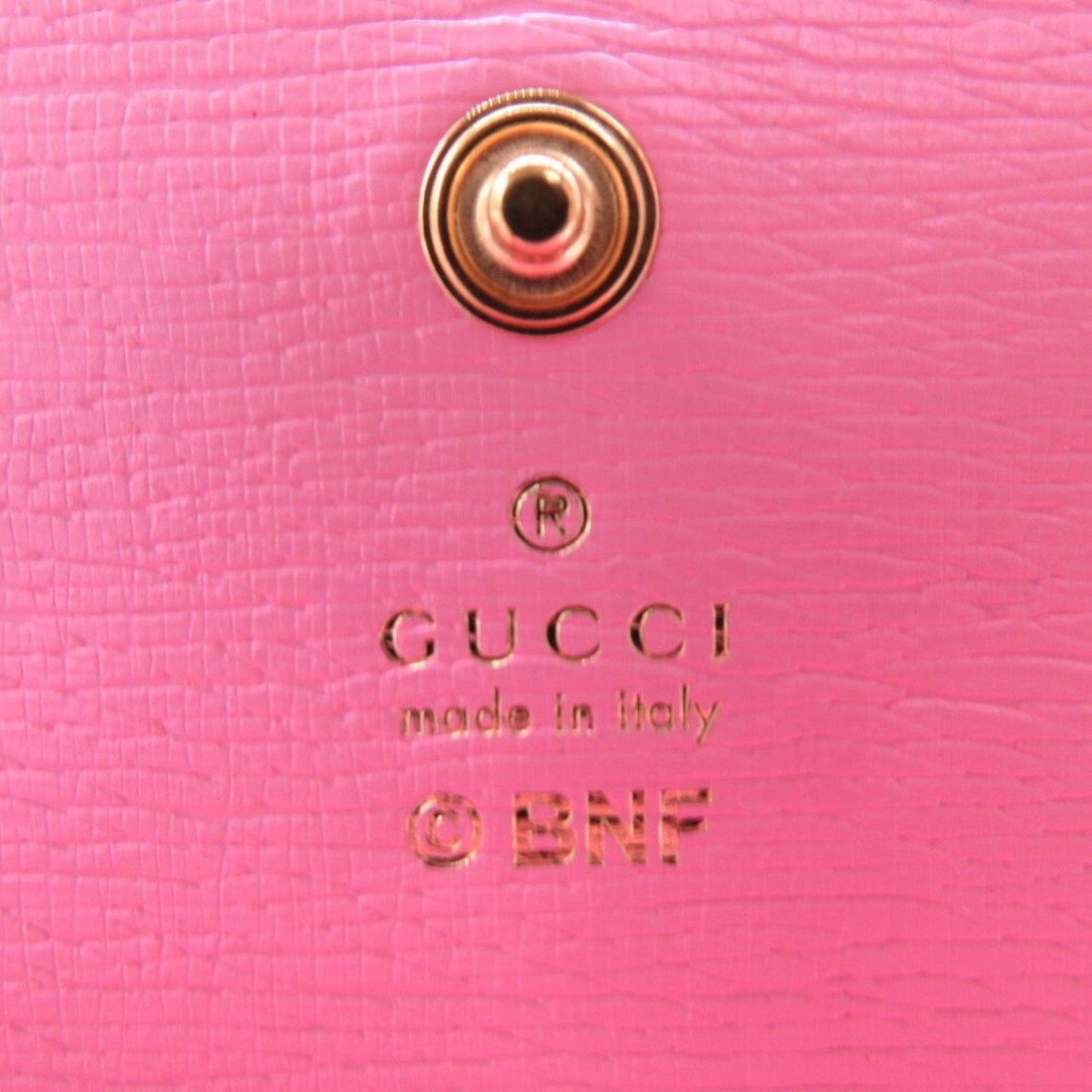 Gucci --
