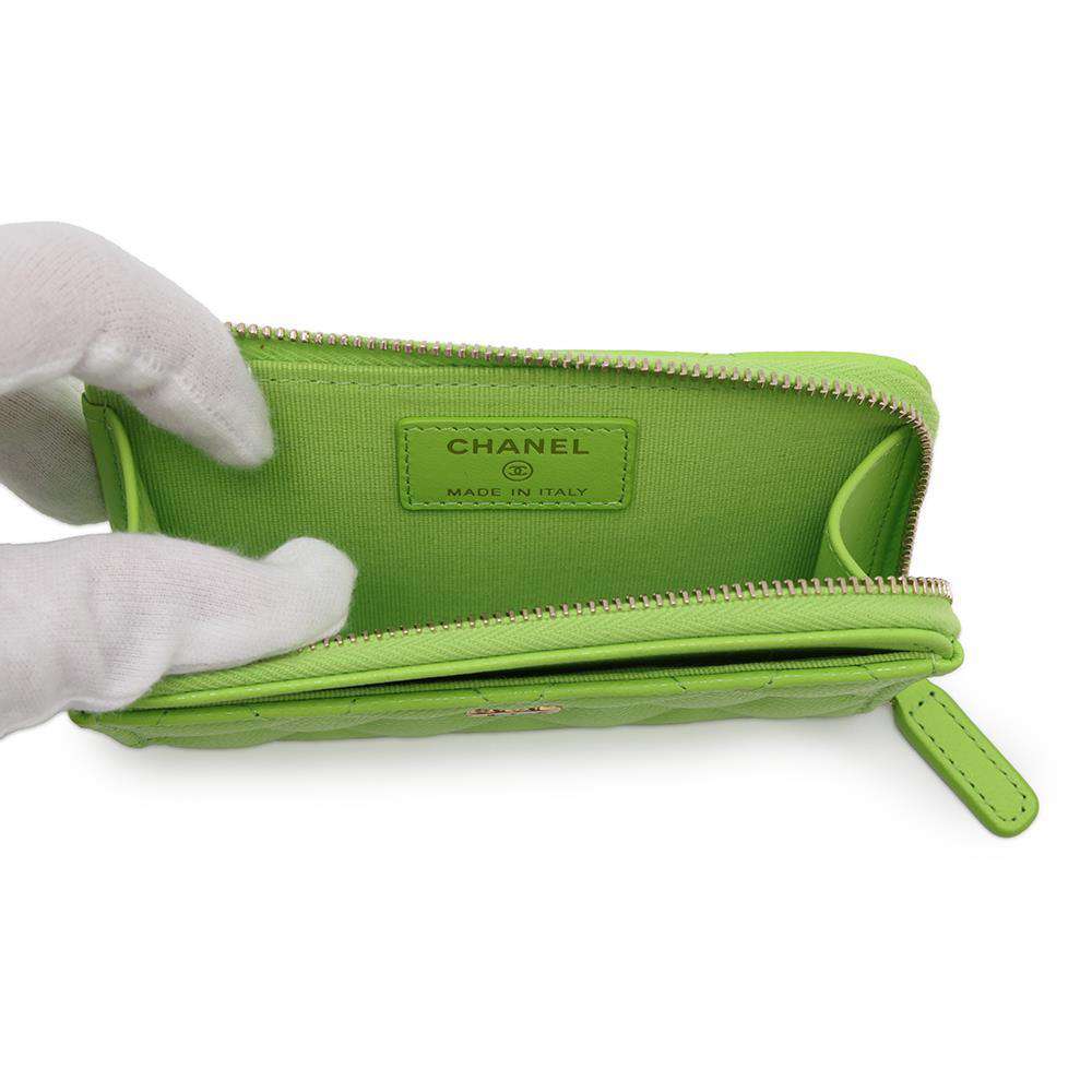 CHANEL Matelasse Fragment Card Case Light GreenAP3179 Caviar Leather