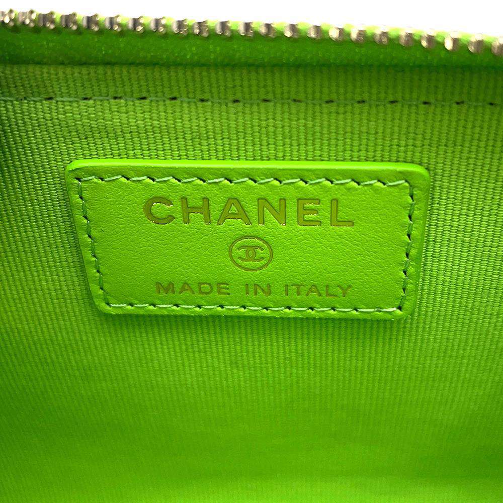 CHANEL Matelasse Fragment Card Case Light GreenAP3179 Caviar Leather