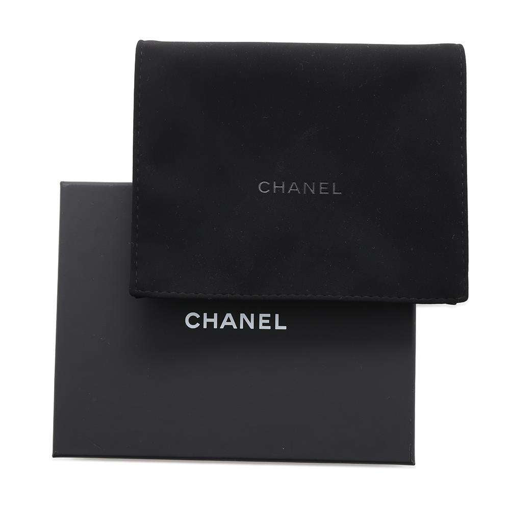 CHANEL Matelasse Fragment Card Case Light GreenAP3179 Caviar Leather