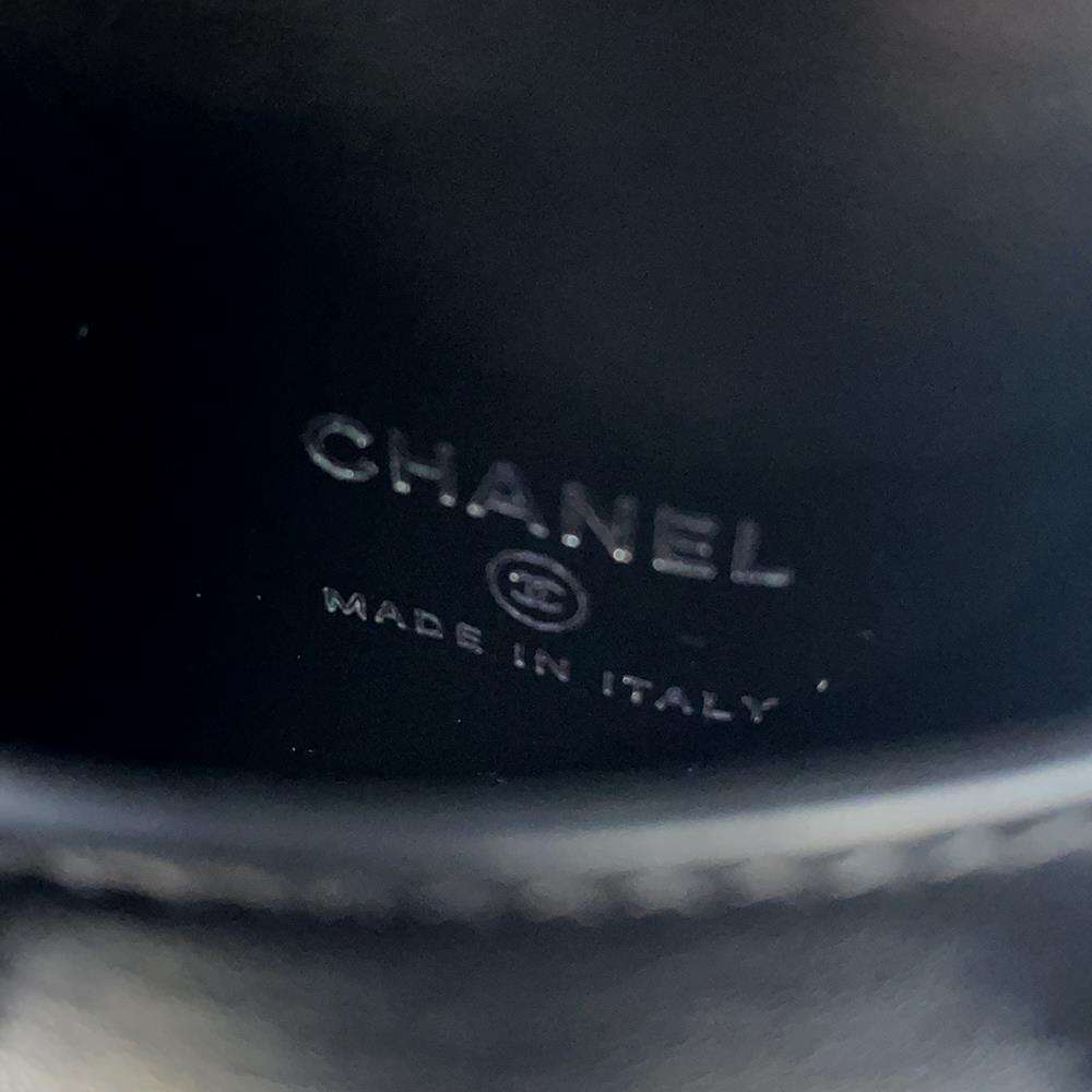CHANEL Coin purse BlackAP3887 Calf Leather