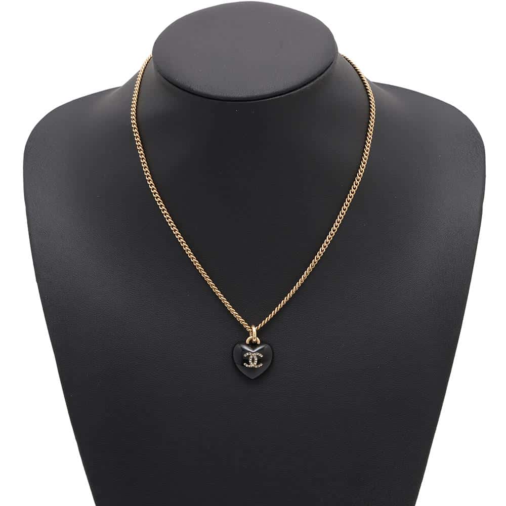 CHANEL Heart-shaped Necklace BlackWS8495 Metal