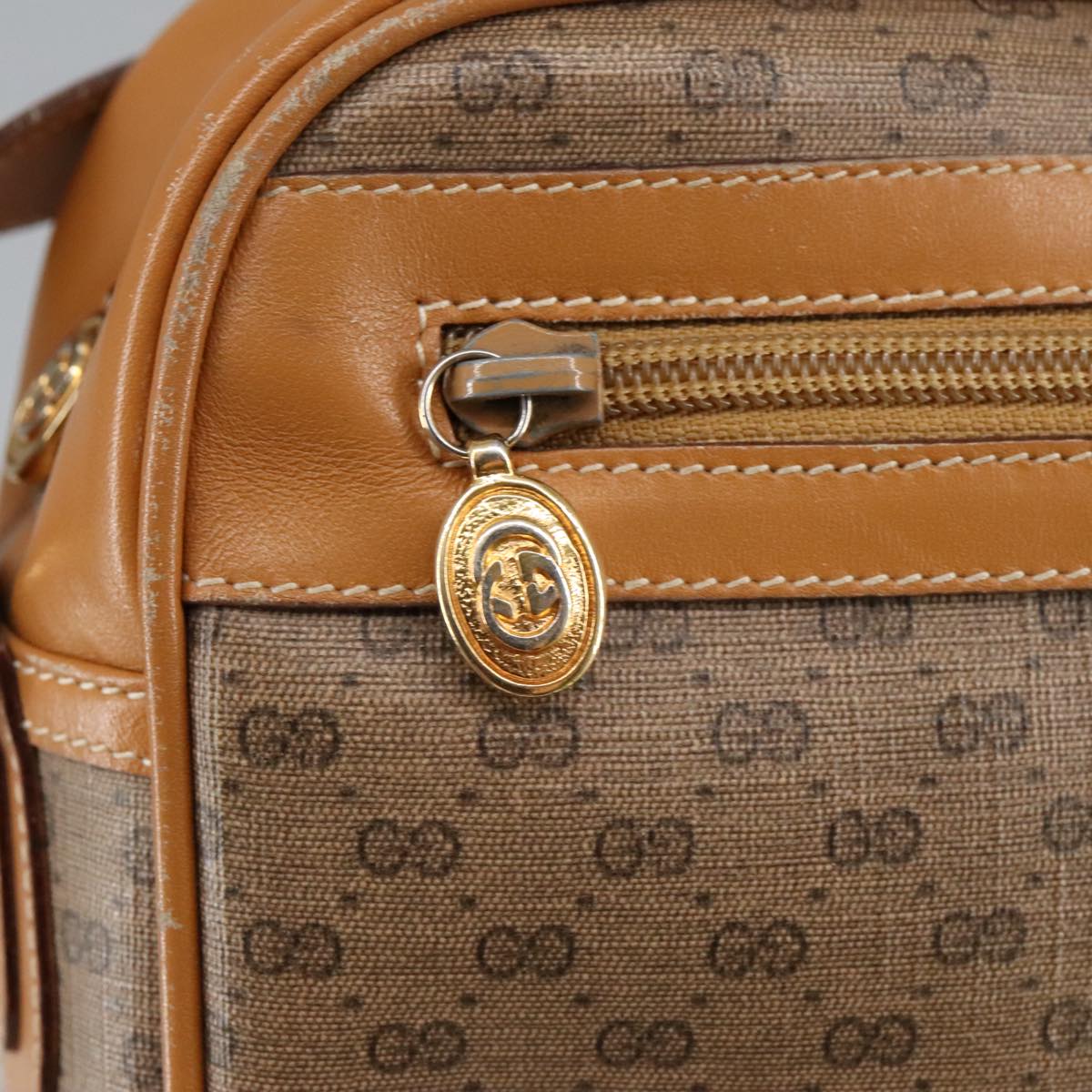 GUCCI Micro GG Supreme Shoulder Bag PVC Leather Beige Gold 101192