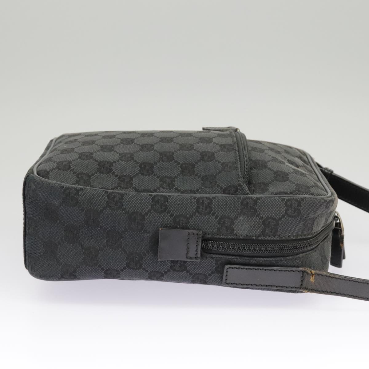 GUCCI GG Canvas Shoulder Bag Black 018 1612 101223