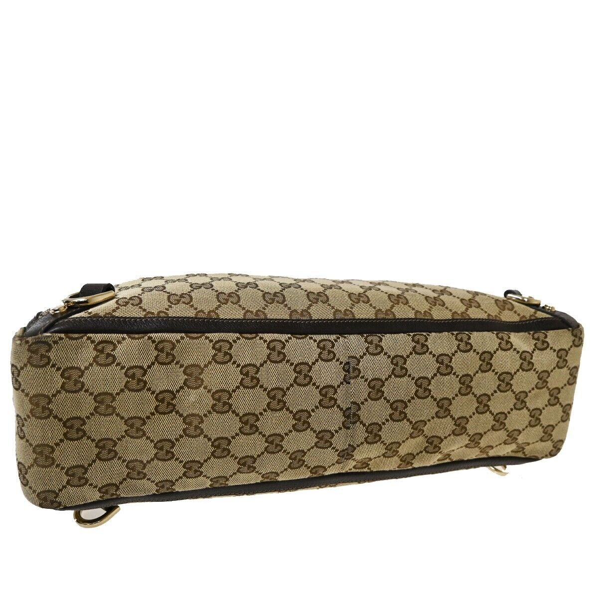 Gucci GG pattern