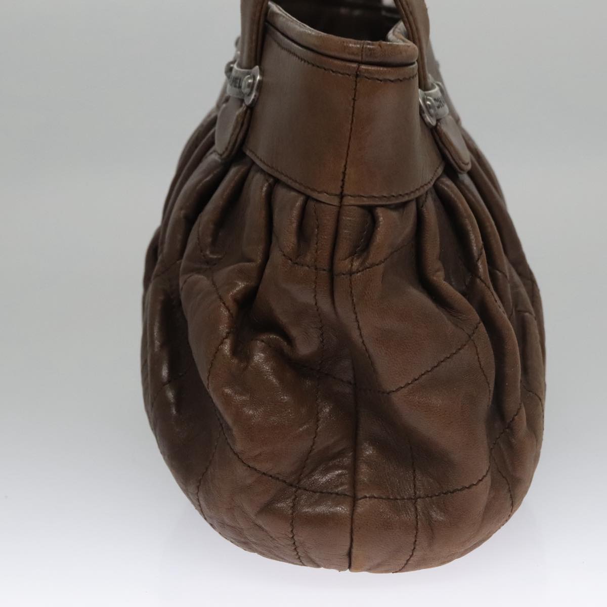 CHANEL Matelasse Hand Bag Leather Brown CC 102823