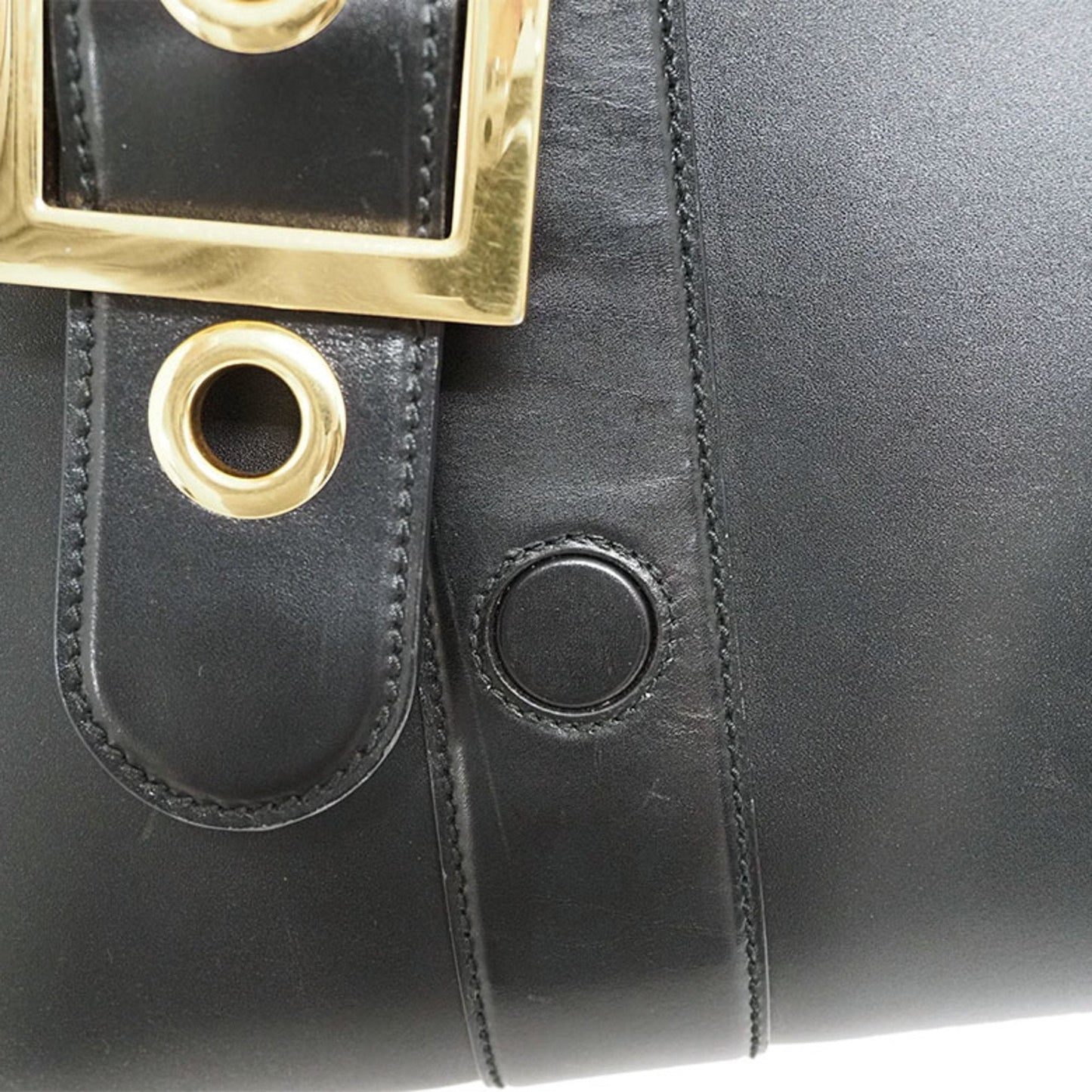 Gucci --