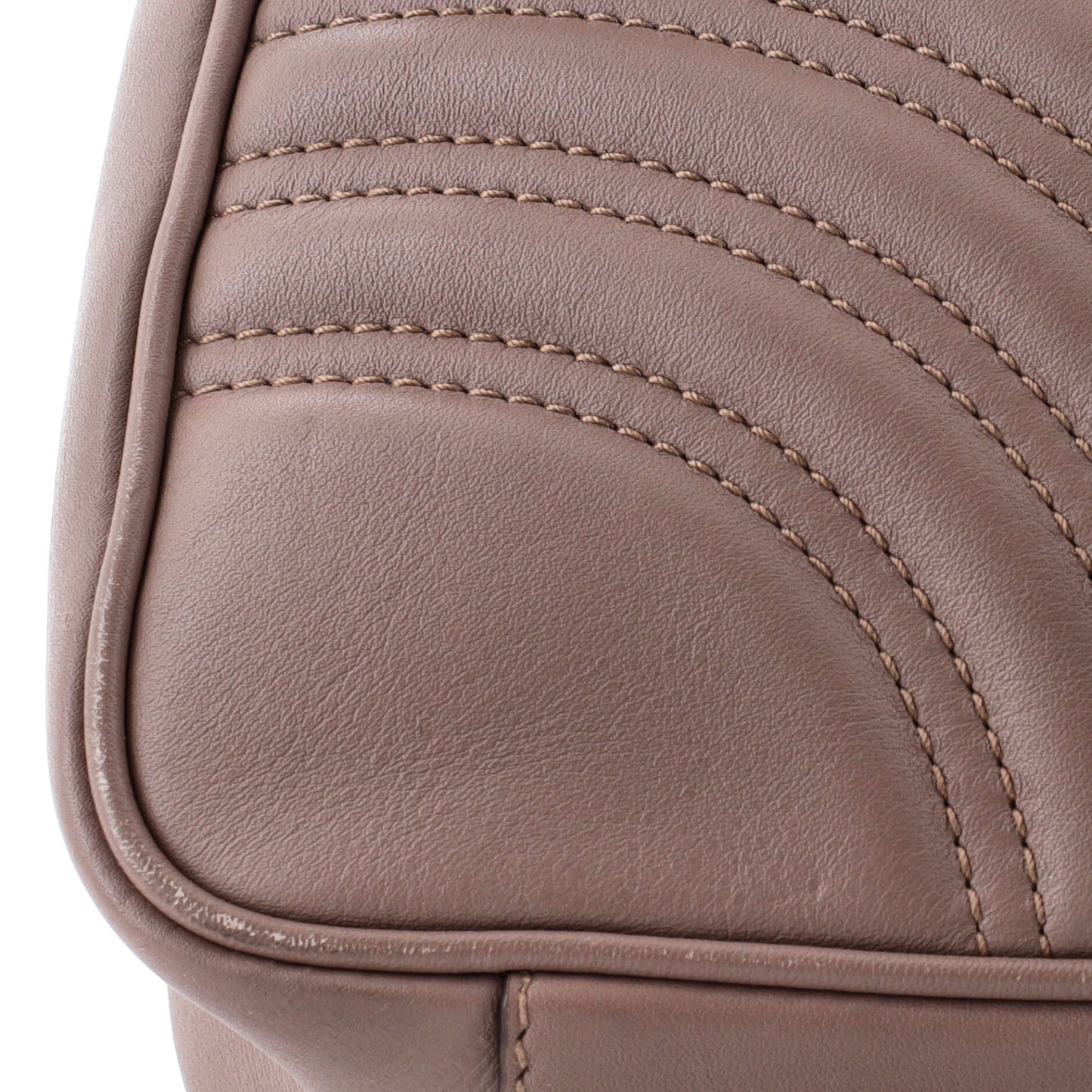 GG Marmont Flap Bag Matelasse Leather Medium