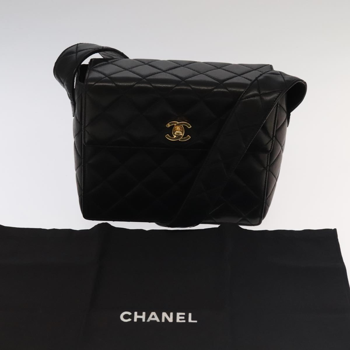 CHANEL Matelasse Shoulder Bag Lamb Skin Black Gold CC 104998A