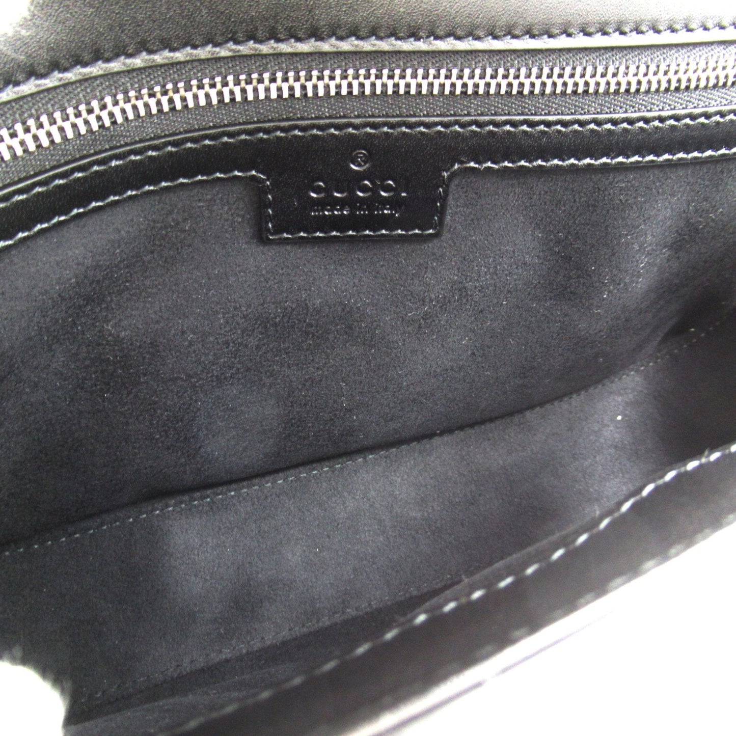 Gucci --