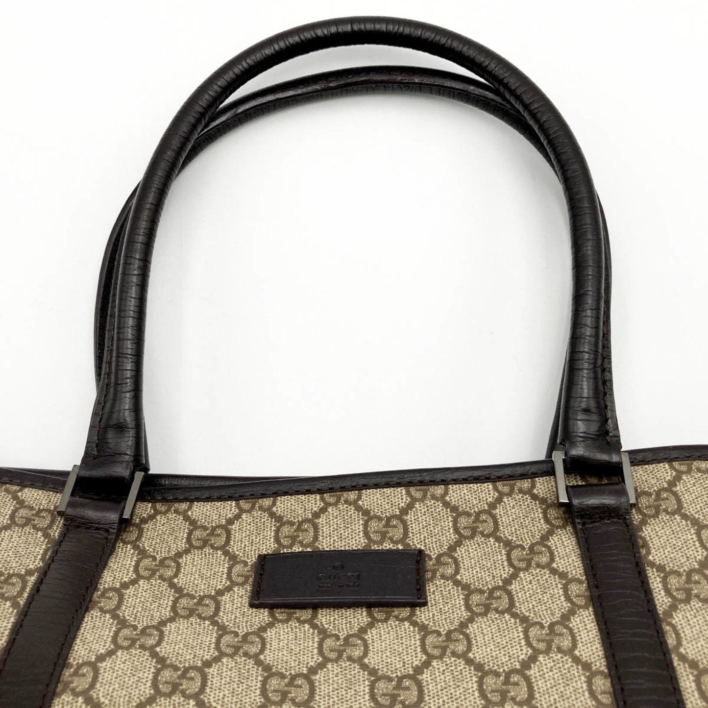 Gucci GG pattern